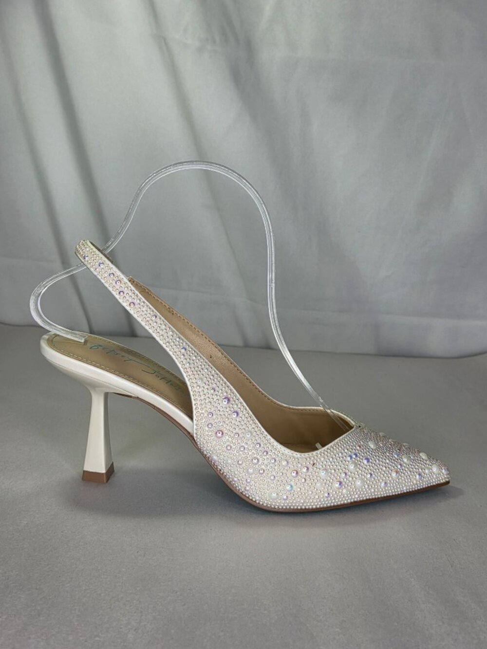 Betsey Johnson Clark Rhinestone Slingback Pumps - Ivory Size: 6.5 W - Picture 3 of 8